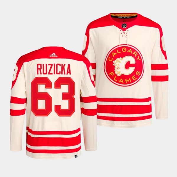 Adam Ruzicka Calgary Flames 2023 NHL Heritage Clas...