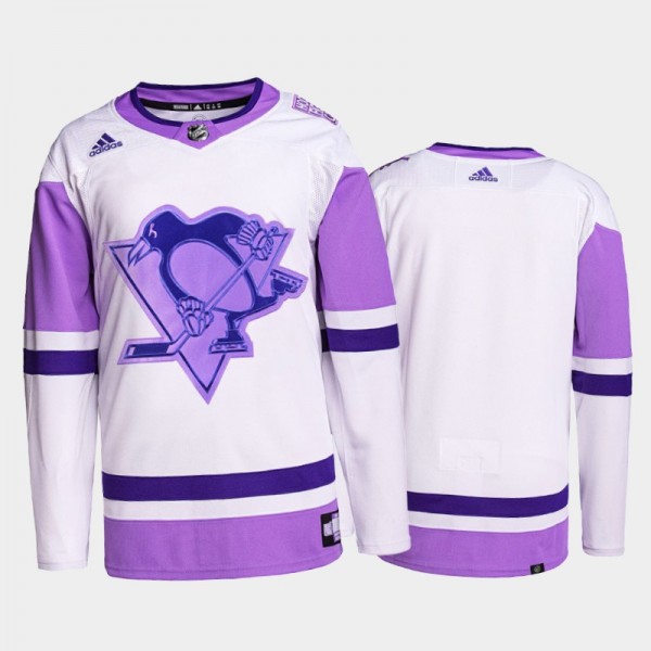 Pittsburgh Penguins 2022 Hockey Fights Cancer Whit...
