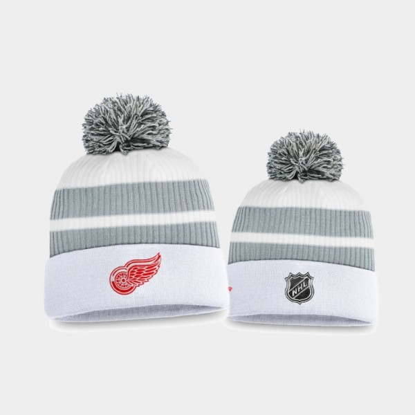 Men Detroit Red Wings Throwback Pom Cuffed 2021 Sp...